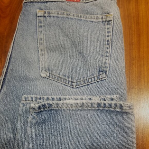 Men's Wrangler Jeans, 33"x34" Regular Fit, GUC (well worn) - Picture 9 of 13